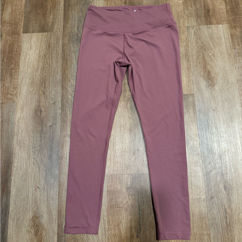 Purple leggings